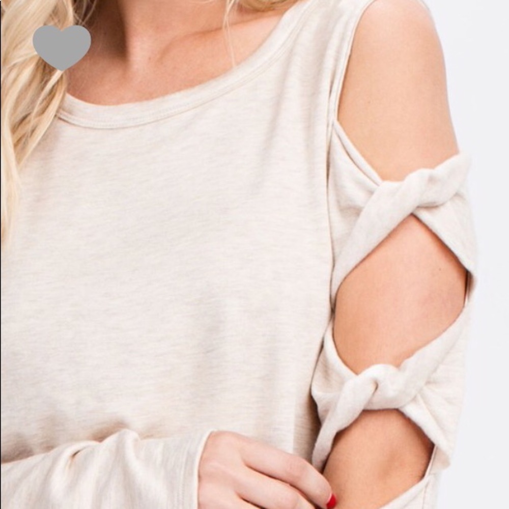 💫Only available in charcoal gray must have top - Picture 5 of 7